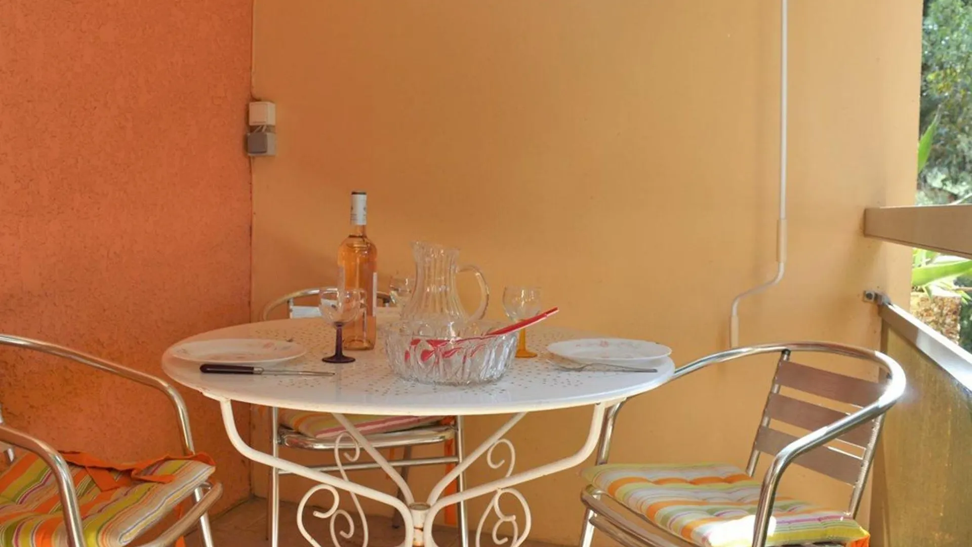 Appartement 2P 4 Couchages Avec Balcon Et Garage - Proche Plage Et Commerces - Fr-1-251-520 Bormes-les-Mimosas 0*,  Γαλλία